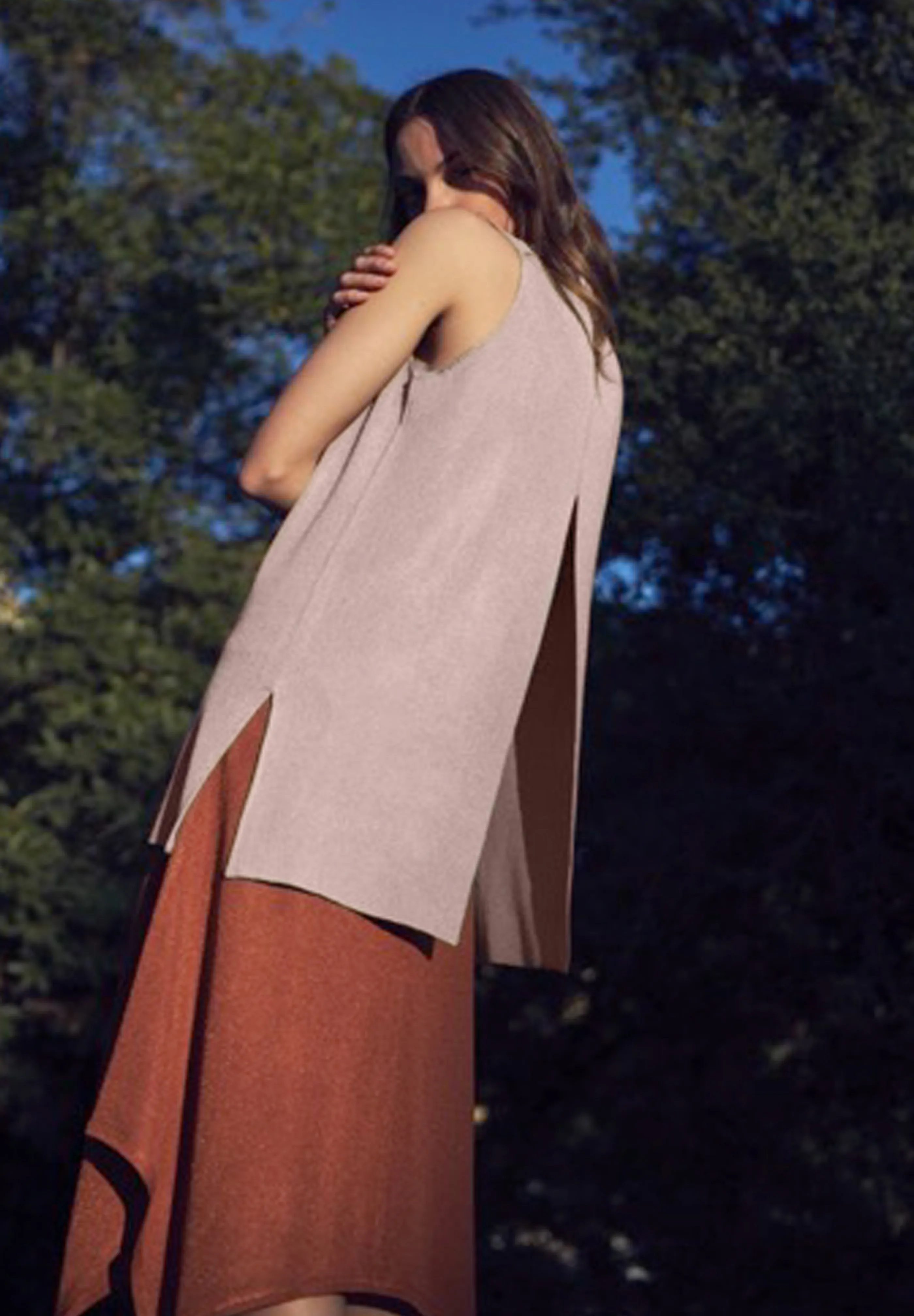 Aurora Split Back Tunic in Plum